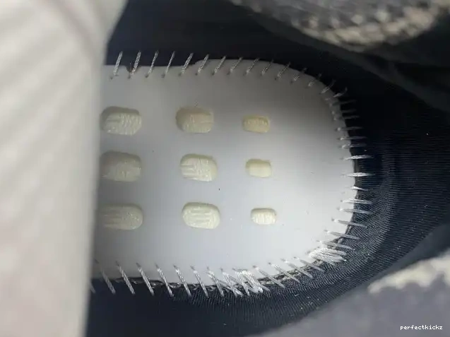 380 Salt' GZ0472 Boost 'Stone Yeezy 0501